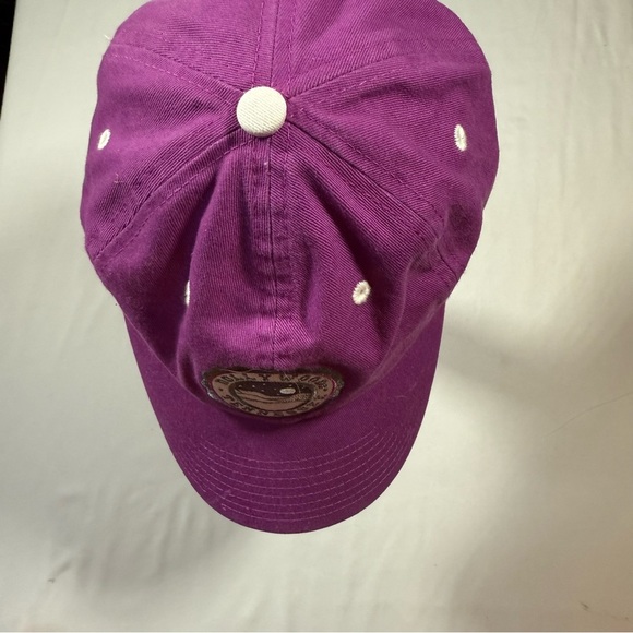 Dollywood Women's Hat with Embroidered Patch - Picture 4 of 12